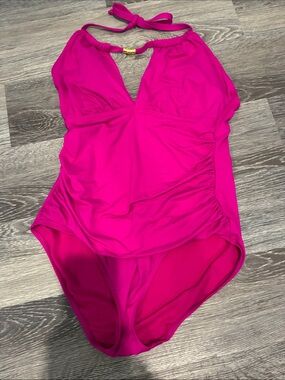 Lauren Ralph Lauren Fuchsia One-Piece Swimsuit     B31